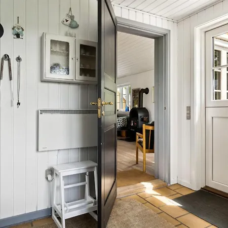 Prázdninový dům Jelko - 375m From The Sea By Interhome Frorup