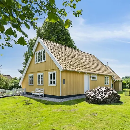 Jelko - 375m From The Sea By Interhome